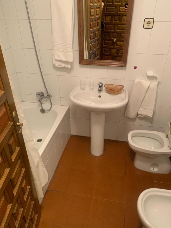 Hotel Restaurante Rio Cuervo Vega del Cadorno Zewnętrze zdjęcie