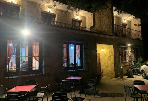 Hotel Restaurante Rio Cuervo Vega del Cadorno Zewnętrze zdjęcie