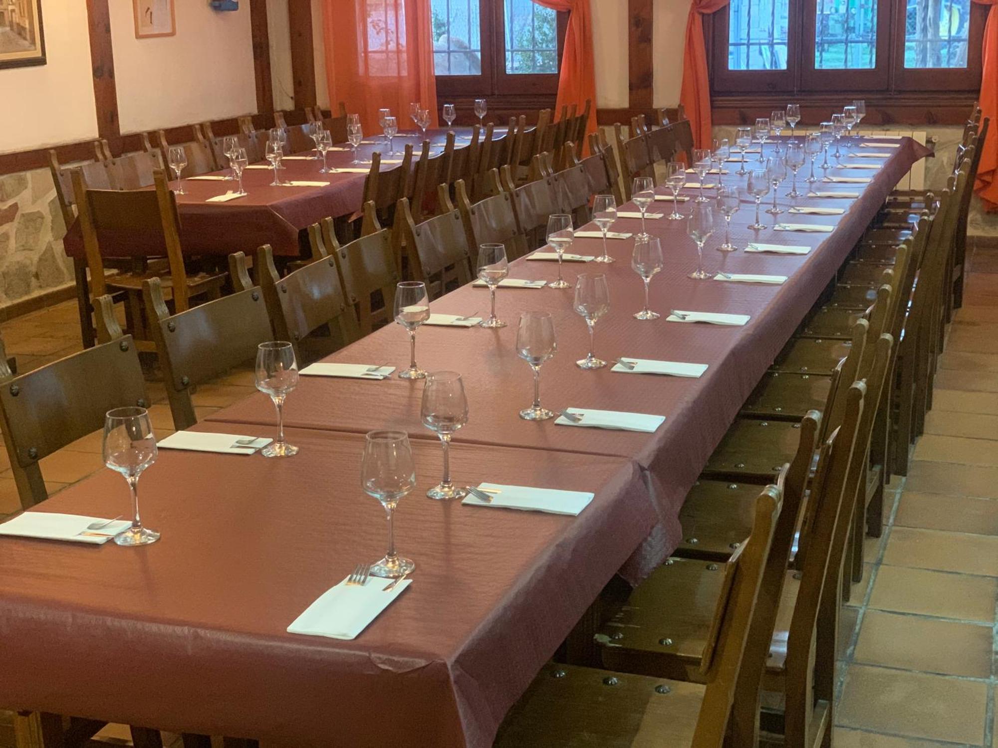 Hotel Restaurante Rio Cuervo Vega del Cadorno Zewnętrze zdjęcie
