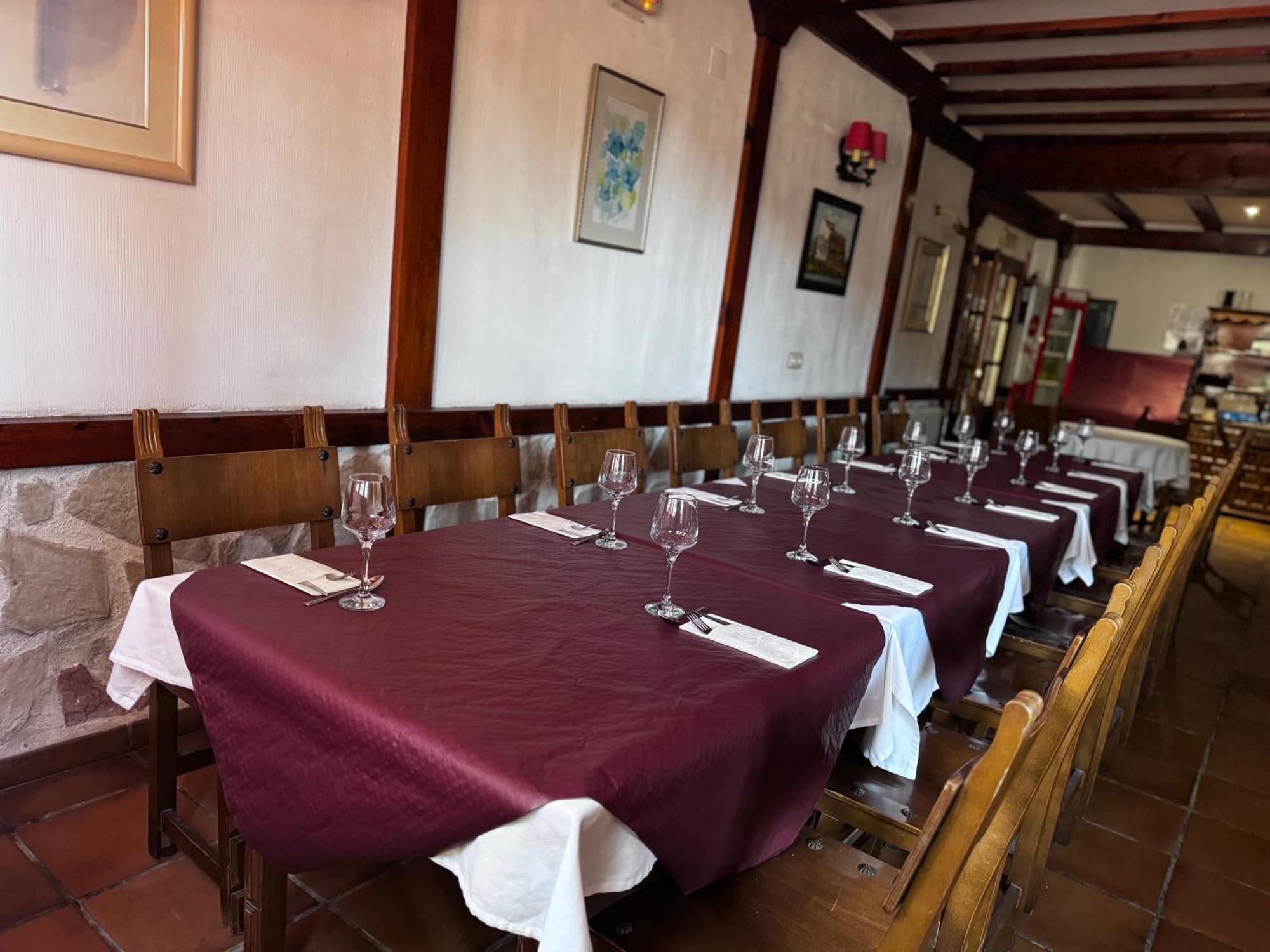 Hotel Restaurante Rio Cuervo Vega del Cadorno Zewnętrze zdjęcie