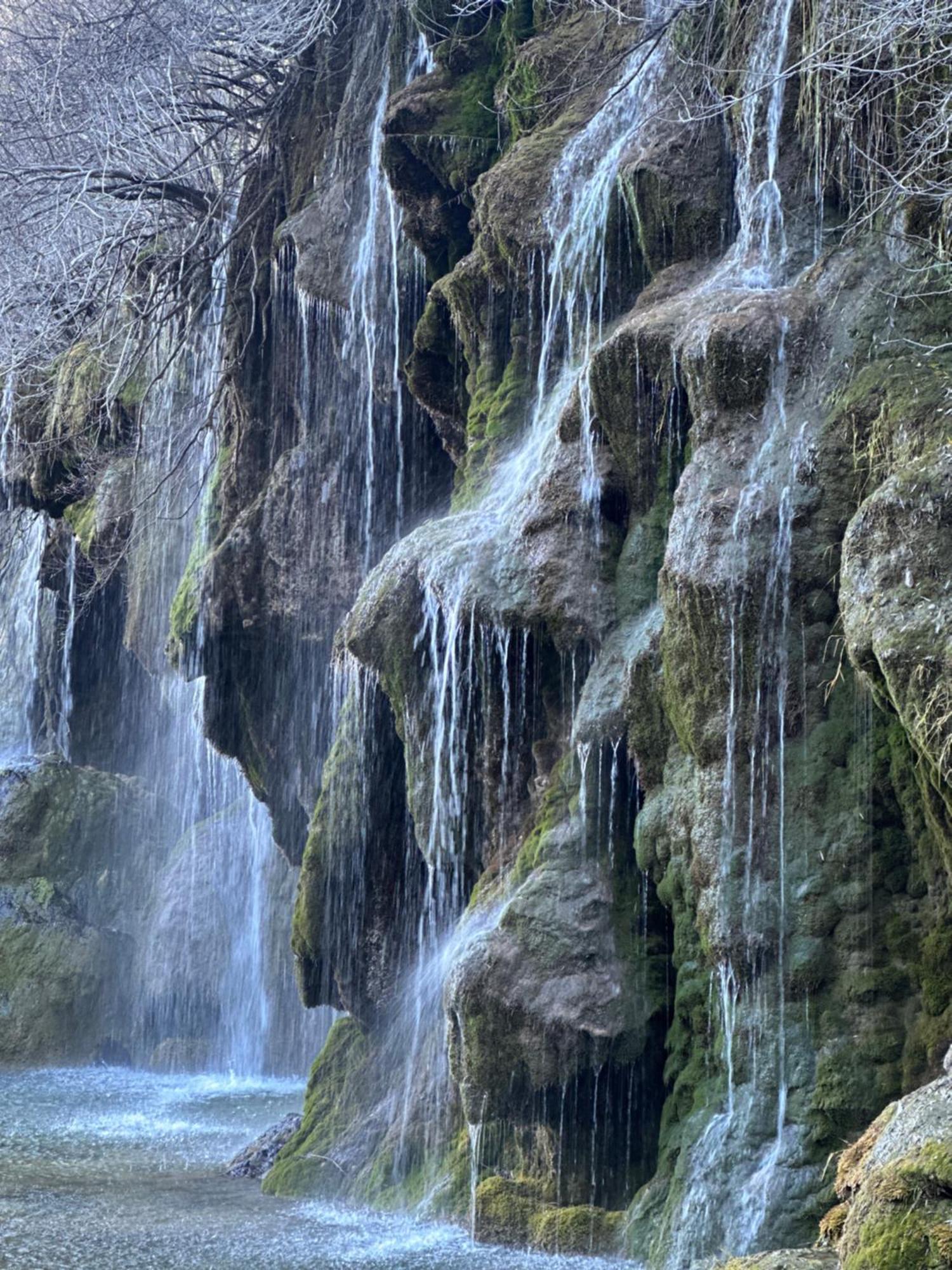 Hotel Restaurante Rio Cuervo Vega del Cadorno Zewnętrze zdjęcie